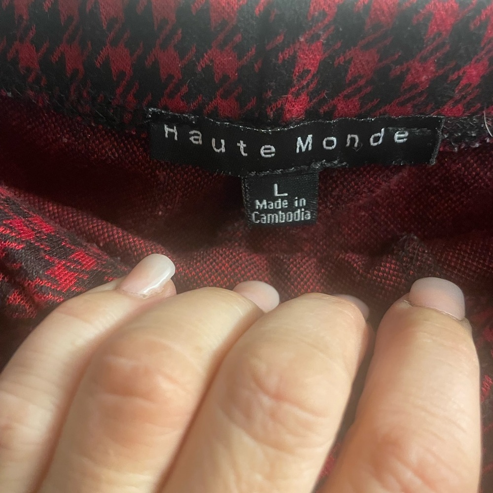 Haute Monde Like New Size L Houndstooth Faux Wrap Front Skirt that’s a Skort - Picture 7 of 7